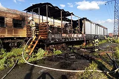 Ночью область полыхала. Для тушения в Нижнем Тагиле даже использовали пожарный поезд