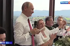 Песков рассказал о способах поддержания Путиным знания иностранных языков