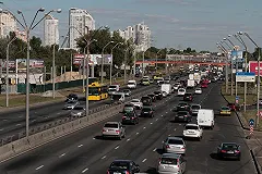 Тысячи киевлян высказались против присвоения Московскому проспекту имени Бандеры