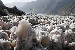 Холодная война: ледяные заторы на Вологодчине будет бомбить тяжелая авиация