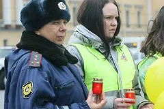 В СК назвали размер взяток, полученных задержанным инспектором РЭО ГИБДД