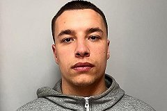 Скрыться от следствия главарю банды с каменской автомойки помог инспектор ДПС