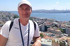 «Его просто убили на улице»: жена зверски избитого на Химмаше мужчины