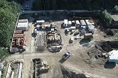 Три человека пострадали при обрушении строительных лесов в Екатеринбурге