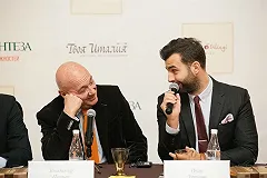 Песенка про бомбардировку Вашингтона рассердила Познера и РПЦ