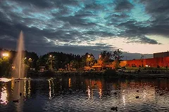 Парк XXII Партсъезда обнесли металлическим забором