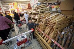 Российские ритейлеры заморозили цены на 56 групп товаров