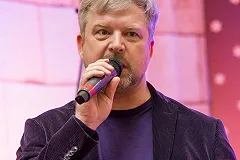 В Екатеринбург прилетят Вадим Галыгин и Валдис Пельш