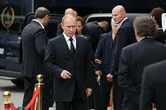 Путин выразил соболезнования в связи с гибелью гендиректора Total