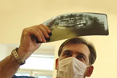 Житель Орехово-Зуево из-за долгого ожидания в очереди избил врача