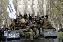 Гиви прокомментировал информацию о намерении покинуть Донбасс
