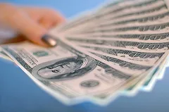 Екатеринбуржцы продают коллекционный доллар в 36 раз дороже номинала