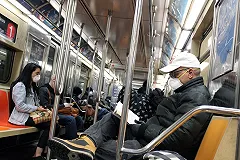 Медик из США рассказал о поразивших его словах тяжелобольного с коронавирусом