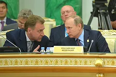 С инспекцией на два дня в Екатеринбург летит вице-премьер РФ Игорь Шувалов