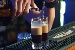 Питейным заведениям Екатеринбурга грозит дефицит премиум-алкоголя