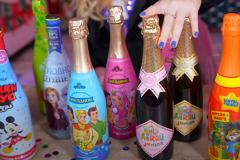 В Госдуме призвали переименовать детское шампанское