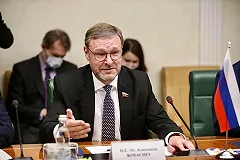 Кремль отмежевался от высказывания сенатора Косачева про «патриотизм»