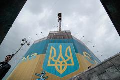 Протестующие на Майдане установили палатки и объявили голодовку