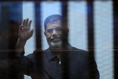 Бывший президент Египта Мухаммед Мурси приговорен к пожизненному сроку