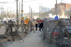 Танки проехали — и вы сможете: мэрия отказалась ремонтировать асфальт на Ленина