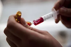 История с девочкой, которой нужно 160 млн рублей на лечение, дошла до Ройзмана