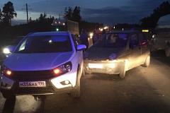 Пьяный водитель скрылся после ДТП с пострадавшим в Екатеринбурге
