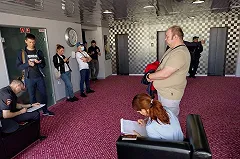 Полиция пришла на встречу екатеринбуржцев с Екатериной Дунцовой