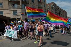 Шоумену из Екатеринбурга угрожают убийством из-за поддержки геев