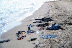 ЕС смягчил свою позицию по мигрантам на фоне трагических фотографий