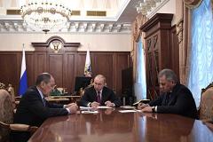 Вслед за Трампом Путин объявил о приостановке участия России в ДРСМД