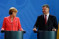 Порошенко призвал противостоять России всем миром