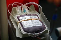 В свердловских больницах острая нехватка донорской крови