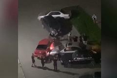 В Екатеринбурге машина влетела в припаркованные автомобили
