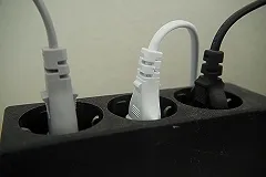 В Свердловской области обнаружили майнинговую ферму, которая украла электричества на 1 миллиард