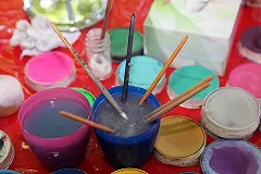 Бывшая порноактриса Лола Тейлор покажет свои картины в Екатеринбурге