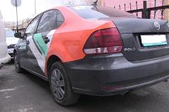 В Екатеринбурге владелец таксопарка разбирал на запчасти машины каршеринга