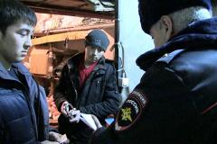 В Екатеринбурге сотрудники полиции и ФМС проверяют иностранцев