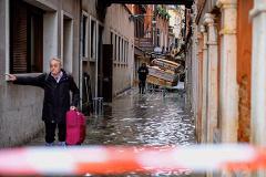 Венецию рекордно затопило
