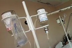 Юноша, прыгнувший на рельсы метро в Екатеринбурге, остался жив