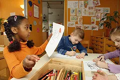 Психологи: Раскрашивание картинок снимает стресс у взрослых людей