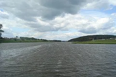 Парень ночью проплыл километр по реке Лене и спас тонувшую девочку