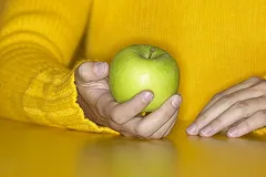 Названы продукты, защищающие от рака и болезней сердца любителей табака и алкоголя