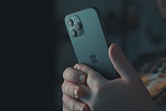 Мошенники попытались обмануть свердловского депутата через мессенджер MAX