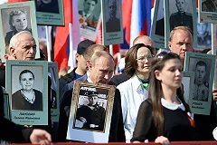 BBC: облик Путина в российской пропаганде меняется