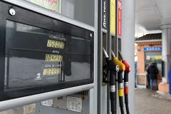 Цены на бензин не будут расти до конца года