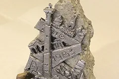 Фрагменты снесенной год назад в Екатеринбурге телебашни стали скульптурой