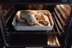 «Среднеуральская птицефабрика» заявила о массовом сокращении сотрудников