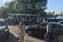 Стала известна причина ДТП с автобусом на Ленина