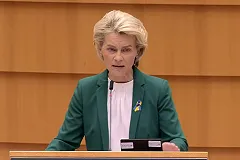 Глава ЕК: Российским дальнобойщикам запретят въезд на территорию Евросоюза