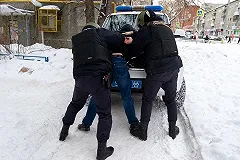 В Екатеринбурге троица рецидивистов едва не «порешила» собутыльника за чужой долг